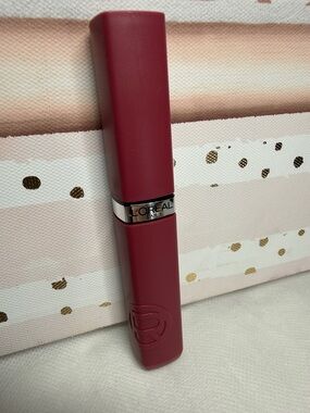 L'Oreal Satin Lipstick - Rose Berry